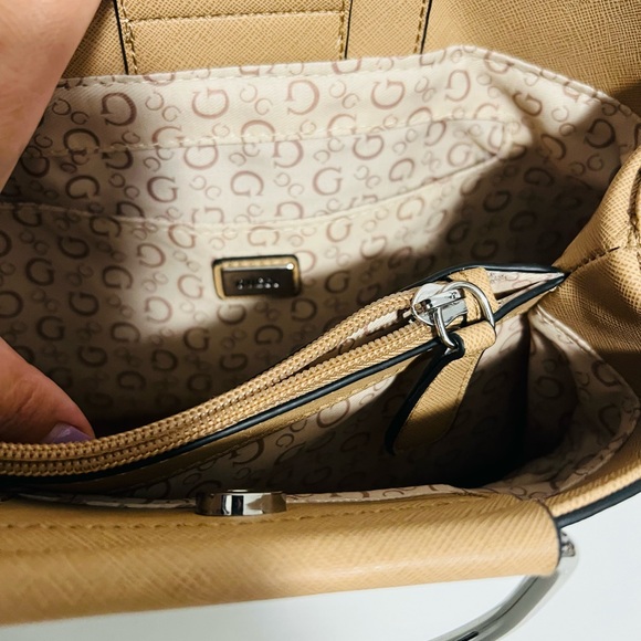 Guess Satchel Bag - Picture 7 of 10